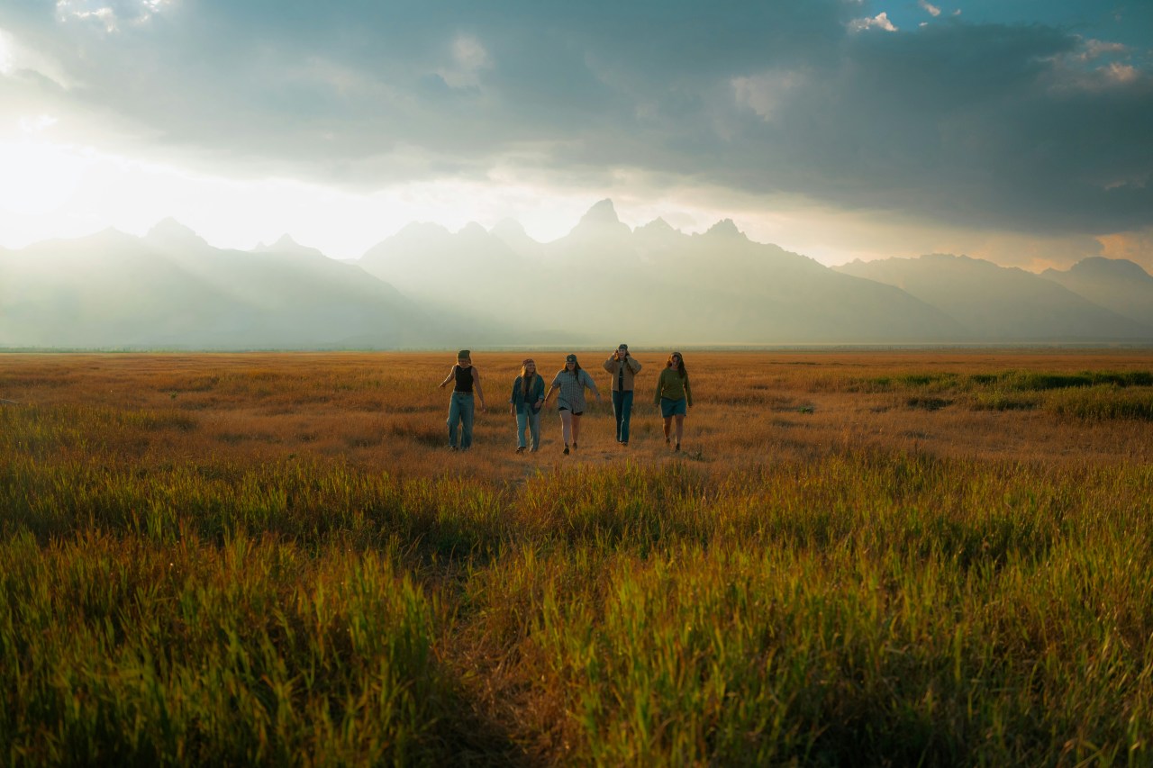 Your Daily Devotional 9/29/2025: Following Christ Through Life’s Dark Moments