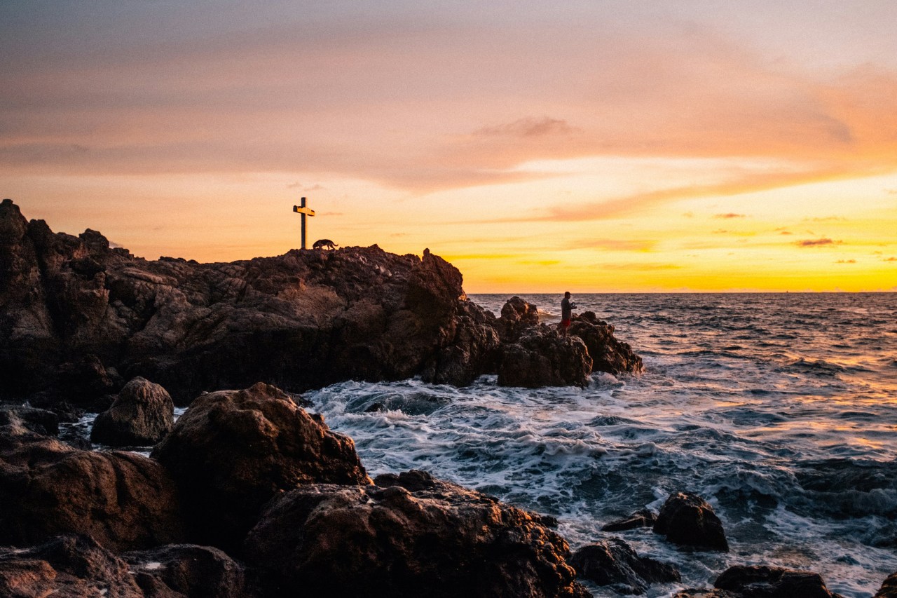 A Short Prayer: “Lord, Help Me Walk By Faith, Not By Sight”